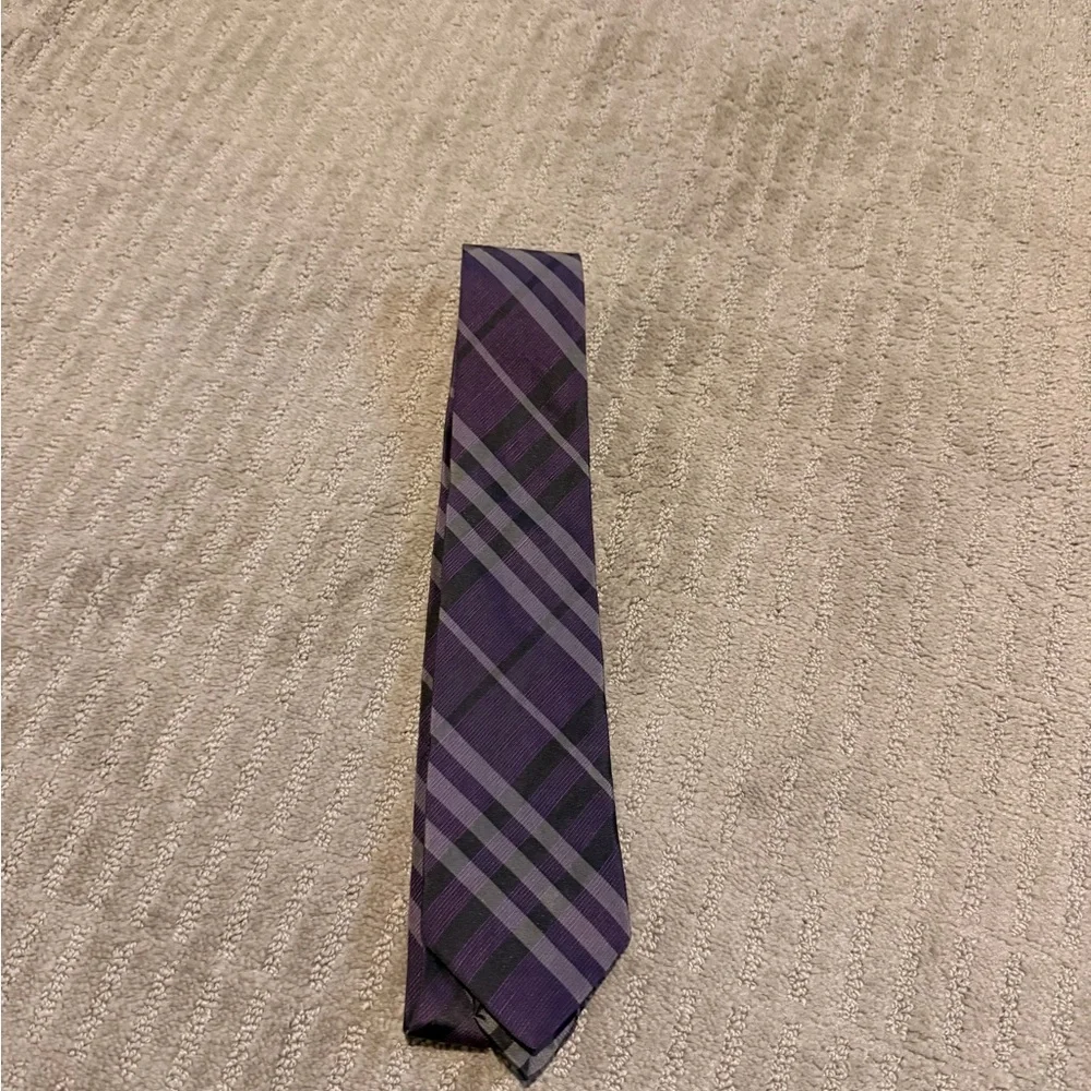 Burberry Purple Checkered Novacheck Men's Tie - Picture 2 of 5